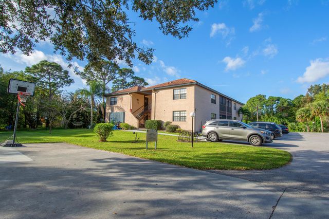 2474 SE Garden Terrace Terrace, Port St Lucie, FL 34952