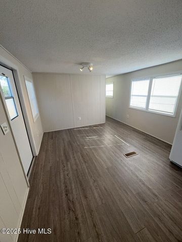 141 Denise Drive, Jacksonville, NC 28540