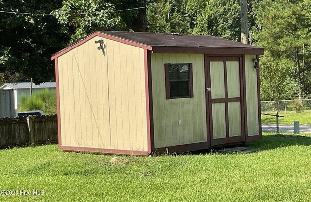 141 Denise Drive, Jacksonville, NC 28540
