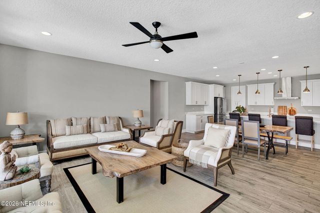 85401 FALL RIVER Parkway, Fernandina Beach, FL 32034