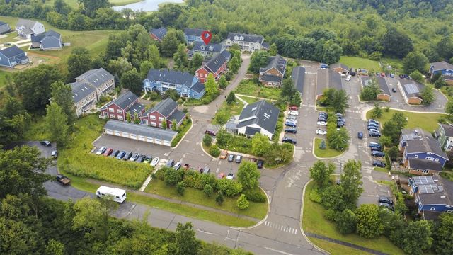 560 Little Lake Drive 23, Ann Arbor, MI 48103