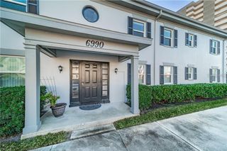 6990 PLACE DE LA PAIX 2B, South Pasadena, FL 33707