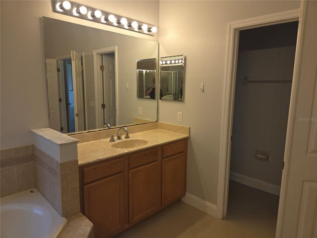 3772 EAGLE ISLE CIRCLE, Kissimmee, FL 34746