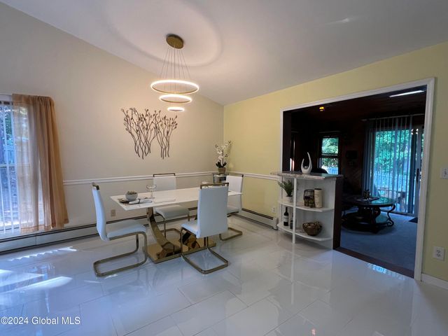 35 Meadow Rue Place, Malta, NY 12020