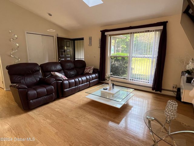 35 Meadow Rue Place, Malta, NY 12020