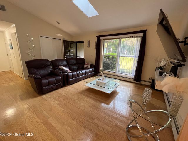 35 Meadow Rue Place, Malta, NY 12020