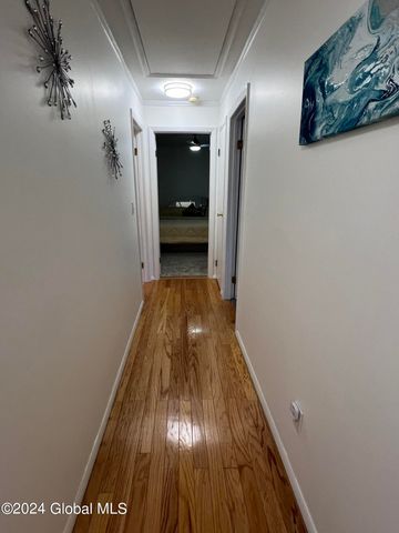 35 Meadow Rue Place, Malta, NY 12020