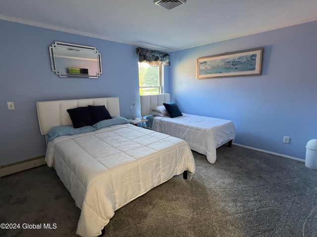 35 Meadow Rue Place, Malta, NY 12020