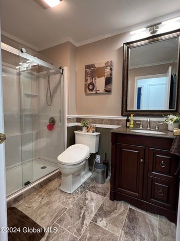 35 Meadow Rue Place, Malta, NY 12020