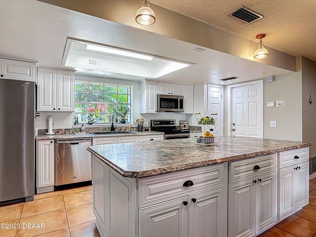 3622 Dame Street, Port Orange, FL 32129