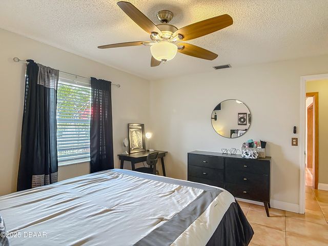 3622 Dame Street, Port Orange, FL 32129