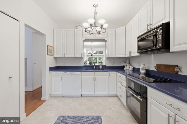 2102 CHESAPEAKE HARBOUR DR E, Annapolis, MD 21403