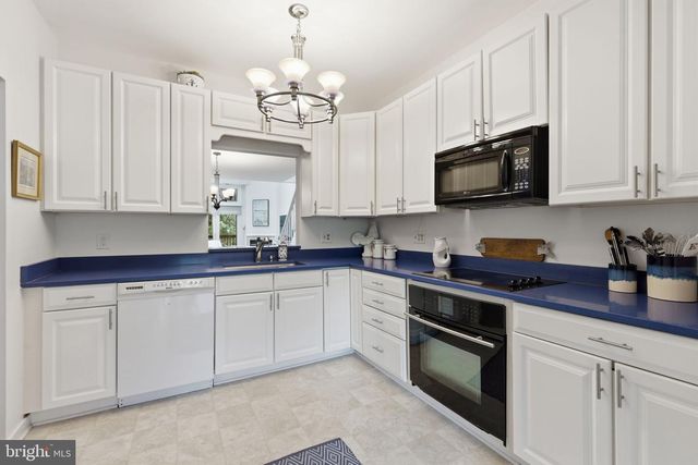 2102 CHESAPEAKE HARBOUR DR E, Annapolis, MD 21403