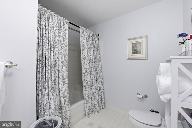 2102 CHESAPEAKE HARBOUR DR E, Annapolis, MD 21403