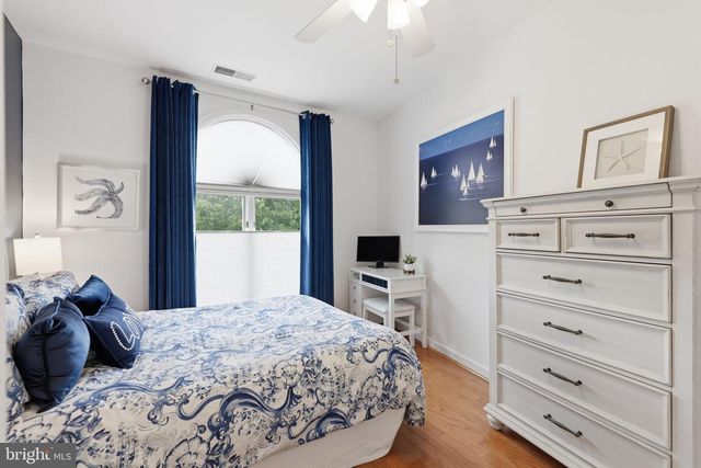 2102 CHESAPEAKE HARBOUR DR E, Annapolis, MD 21403