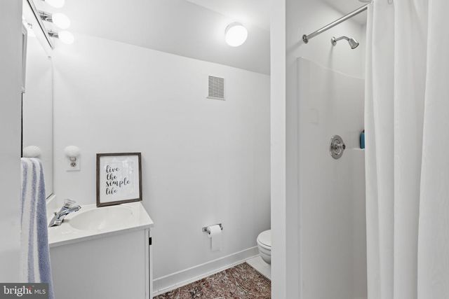 2102 CHESAPEAKE HARBOUR DR E, Annapolis, MD 21403
