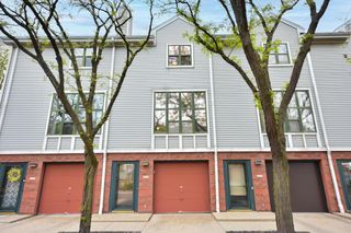4508 Westchester SQUARE, West Milwaukee, WI 53214