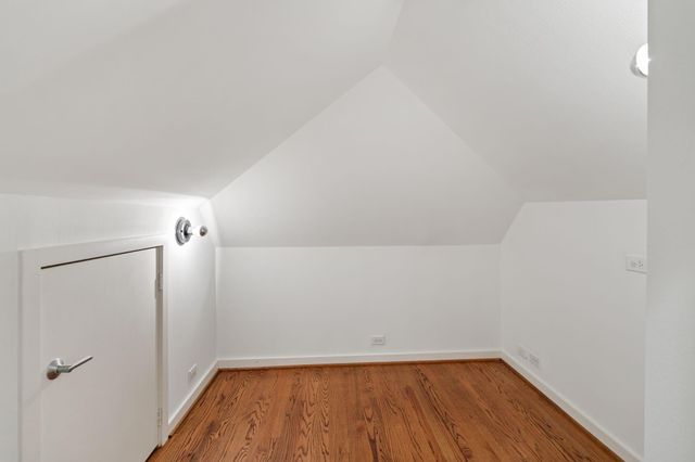 875 Glenchester Drive, Houston, TX 77079