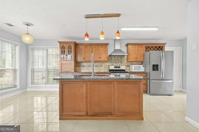 7146 Lone Oak Way, Lithonia, GA 30058