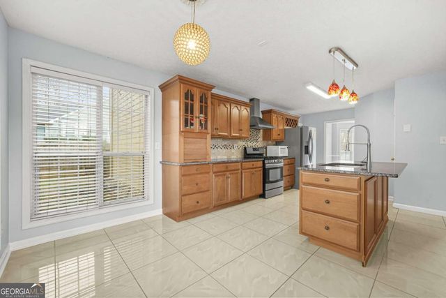 7146 Lone Oak Way, Lithonia, GA 30058