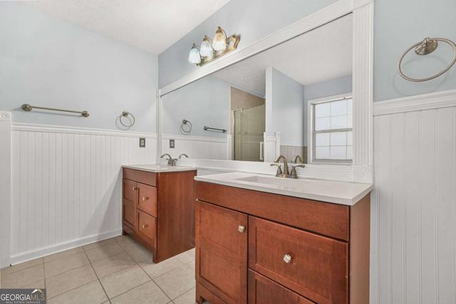 7146 Lone Oak Way, Lithonia, GA 30058