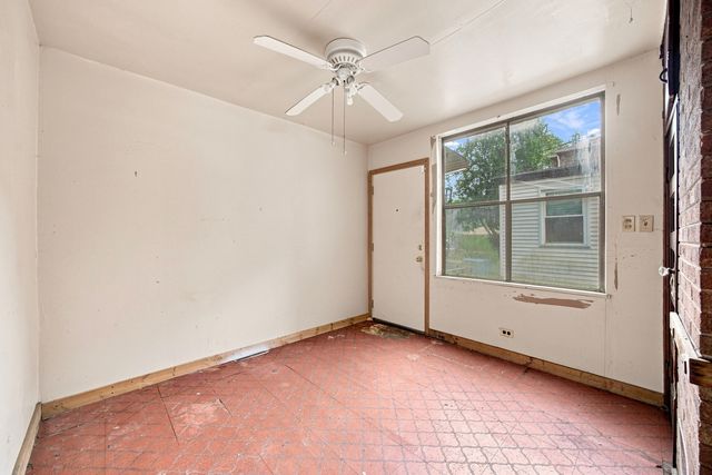 9310 S Vanderpoel Avenue, Chicago, IL 60643