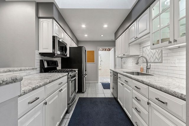 1517 RIVER PINES DRIVE, Green Bay, WI 54311