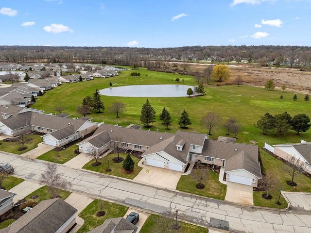 1517 RIVER PINES DRIVE, Green Bay, WI 54311