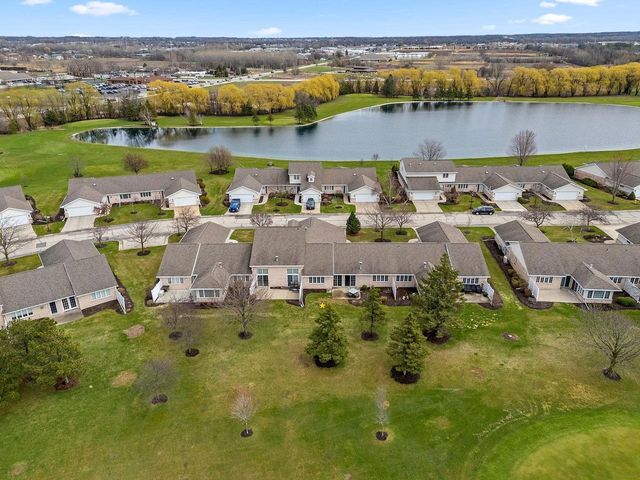1517 RIVER PINES DRIVE, Green Bay, WI 54311
