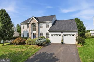131 SPRINGFIELD DR, Sellersville, PA 18960
