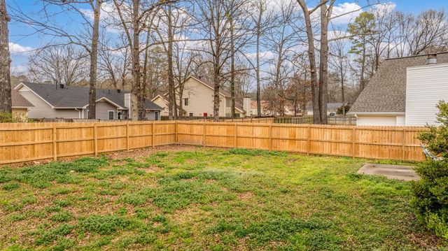15 Cinderwood, Maumelle, AR 72113