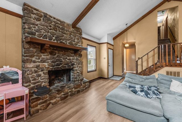 15 Cinderwood, Maumelle, AR 72113