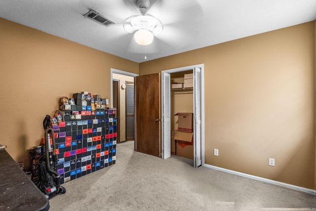 15 Cinderwood, Maumelle, AR 72113