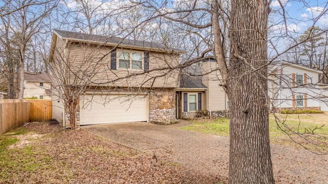 15 Cinderwood, Maumelle, AR 72113