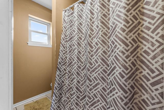 15 Cinderwood, Maumelle, AR 72113