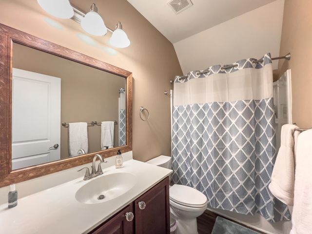 195 Donning Drive, Summerville, SC 29483