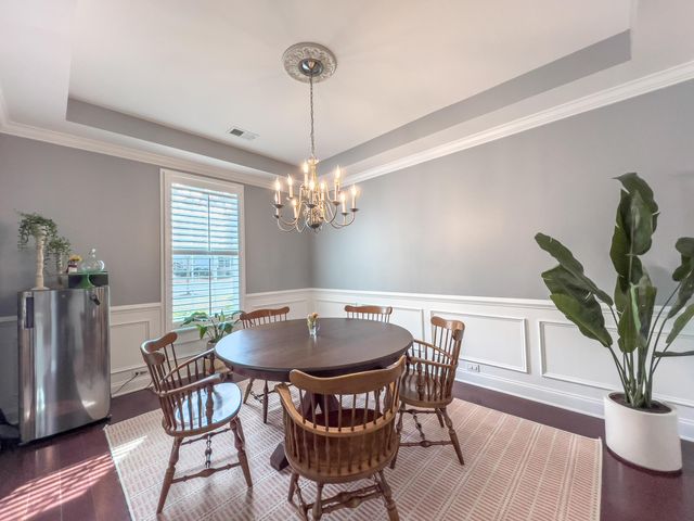 195 Donning Drive, Summerville, SC 29483