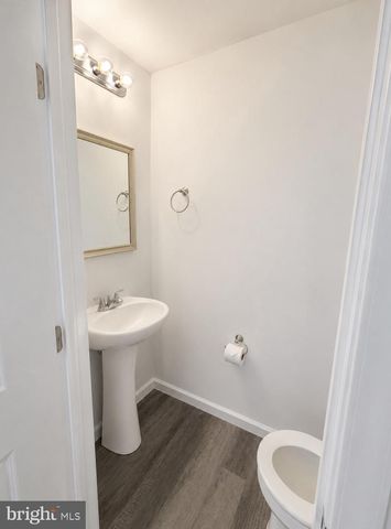 231 WHITE VIOLET WAY, Kearneysville, WV 25430