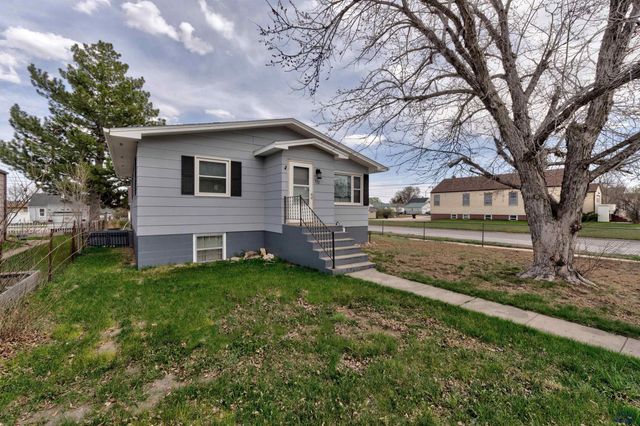 702 HAINES AVE, Rapid City, SD 57701