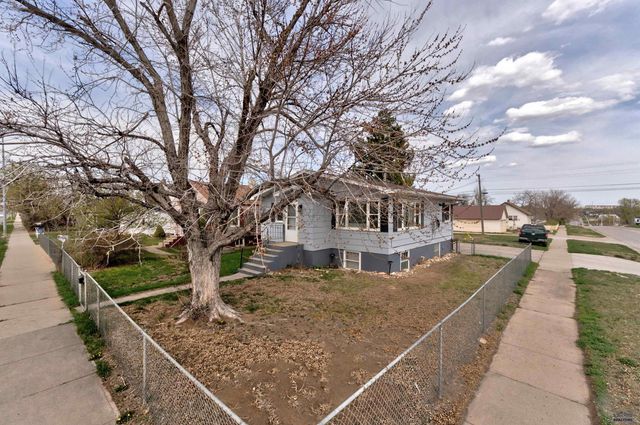 702 HAINES AVE, Rapid City, SD 57701