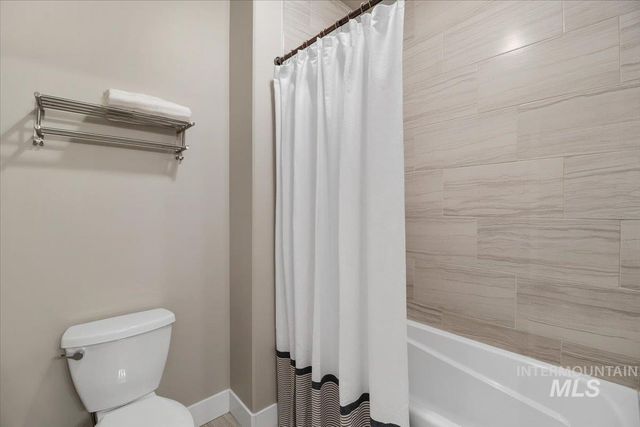 2291 Columbia Dr., Twin Falls, ID 83301