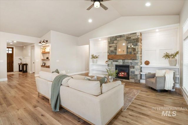 2291 Columbia Dr., Twin Falls, ID 83301