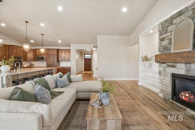 2291 Columbia Dr., Twin Falls, ID 83301