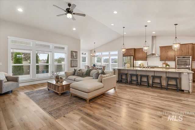 2291 Columbia Dr., Twin Falls, ID 83301