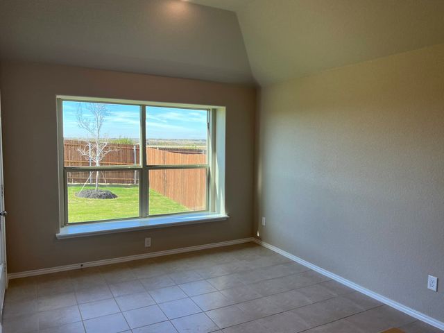 913 Beverly Drive, Cleburne, TX 76033