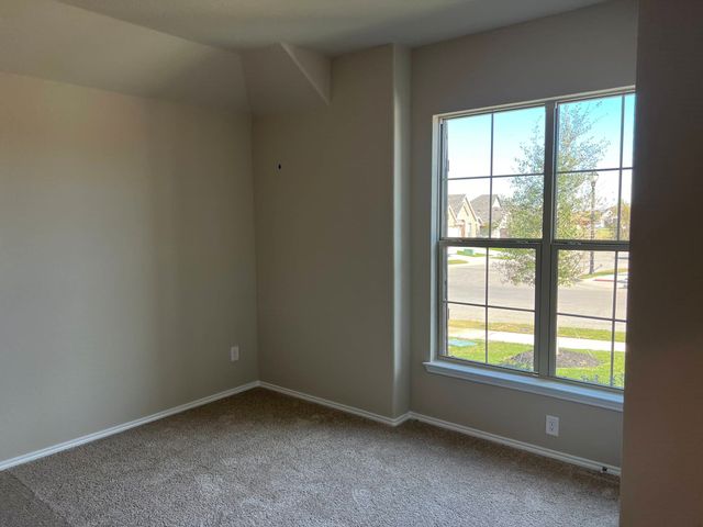 913 Beverly Drive, Cleburne, TX 76033