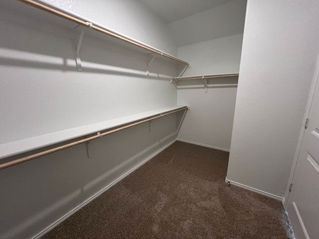 913 Beverly Drive, Cleburne, TX 76033