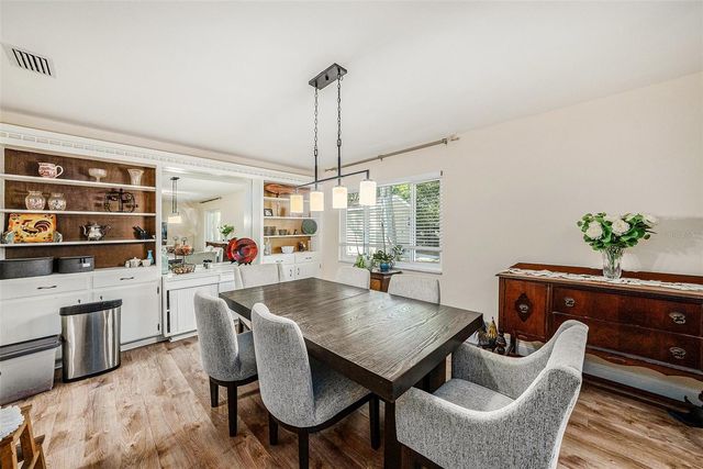 12710 GREENMOOR DRIVE, Tampa, FL 33618