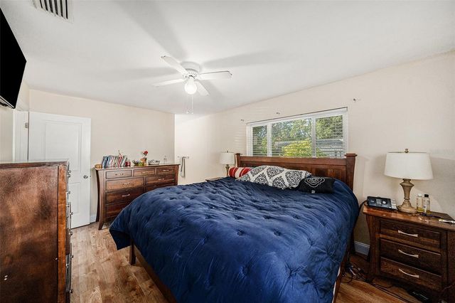 12710 GREENMOOR DRIVE, Tampa, FL 33618