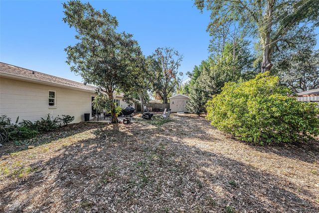 12710 GREENMOOR DRIVE, Tampa, FL 33618